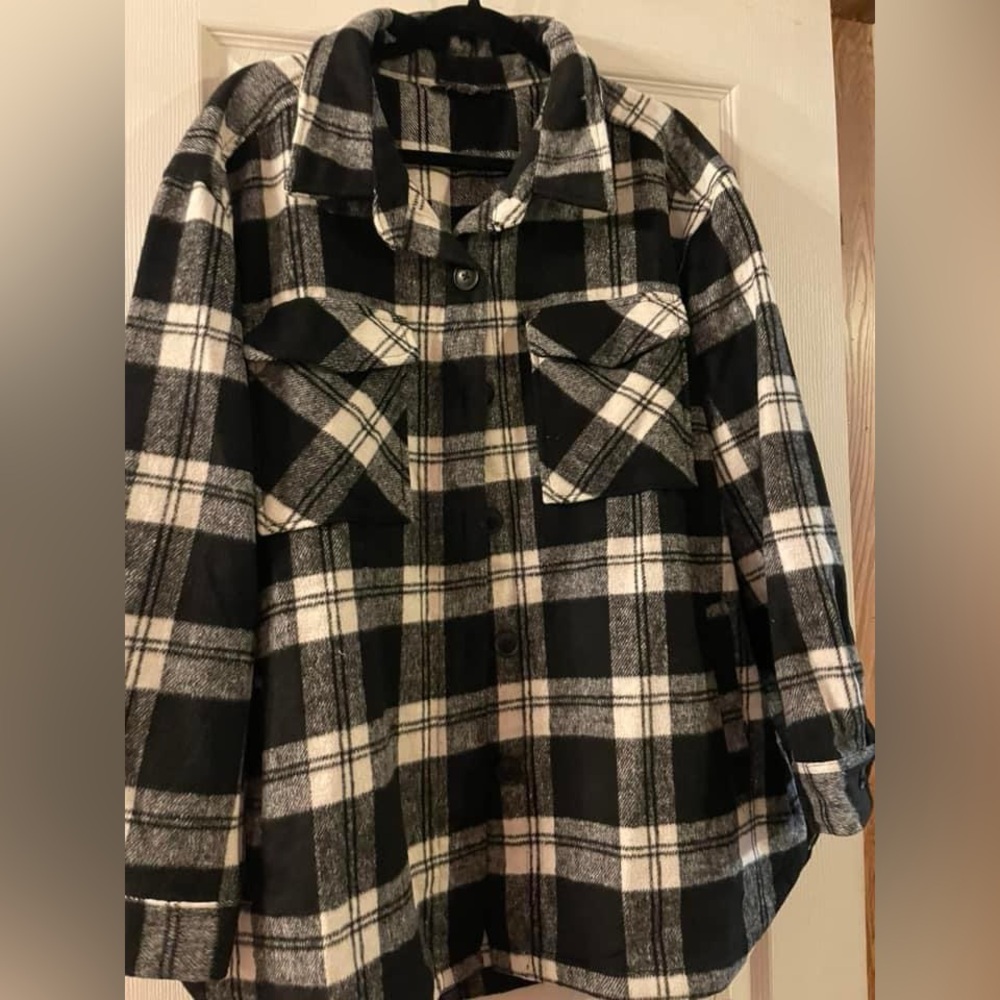 Women’s Plaid Shacket